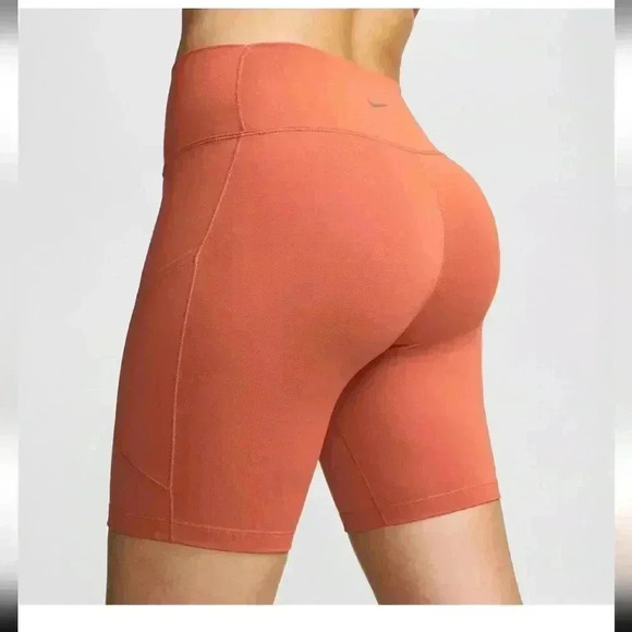 NWT Womens Nike One High Waisted 8" Biker Shorts With Pockets Burnt Sunrise - Picture 6 of 11